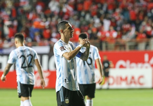 Argentina somete a Chile a domicilio