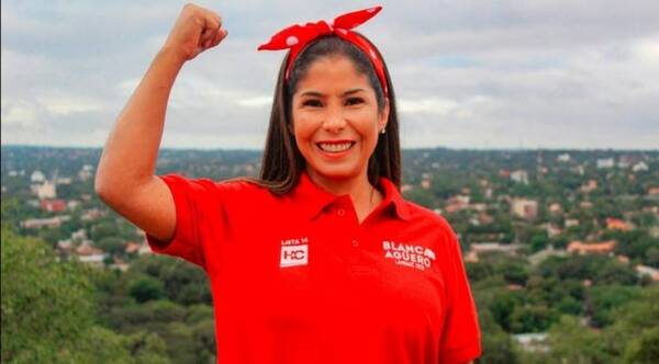 Crónica / “Es prematuro hablar de mala praxis”, he'i fiscal tras autopsia de exmodelo Paola Gaete
