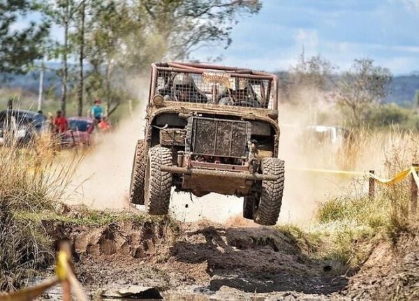 Los todoterreno retornan al circuito de Carapeguá