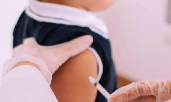 Salud recibe las 500.000 dosis para inmunizar a niños – Prensa 5