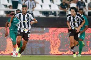 Crónica / Club rapai promociona sus chutes con la imagen de su pelotero paraguayo