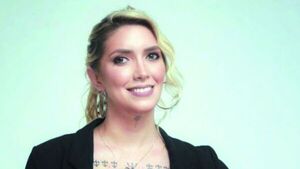 Carmi dijo que el pohã ñana no sirve y yuyeros le piden rajar del país