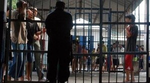 Agentes penitenciarios, preocupados ante posibles recortes en bonificaciones