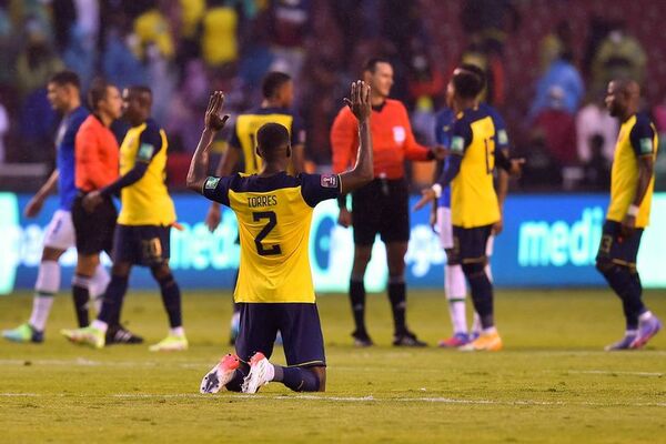 Ecuador, decidida a luchar “contra todo”, prepara duelo clave contra Perú - Fútbol Internacional - ABC Color