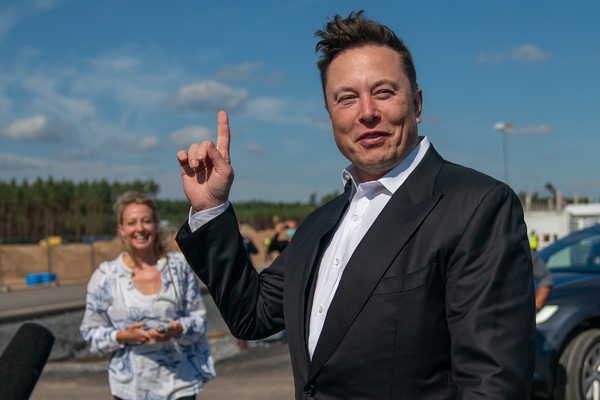 Brasil autoriza a Elon Musk operar sus satélites de órbita baja en el país - MarketData