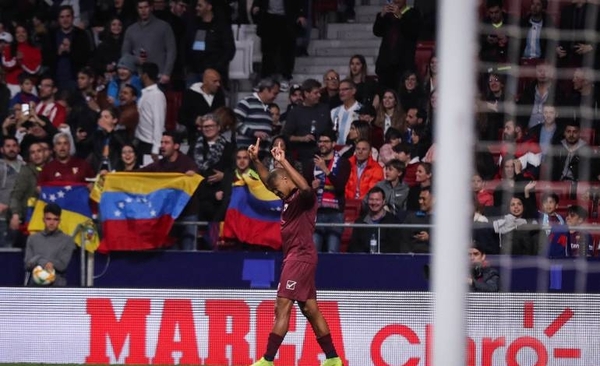 Diario HOY | Venezuela vapuleó a Bolivia en el debut de Pekerman