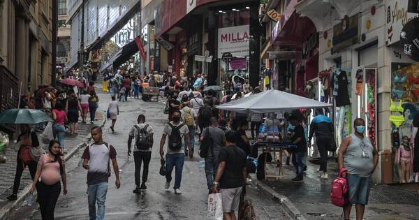 La Nación / El desempleo en Brasil cayó a 11,6%