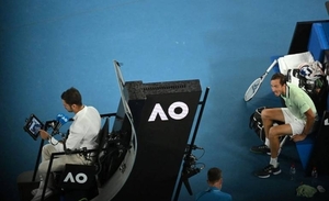 Diario HOY | Medvedev es multado por su reacción en el Abierto de Australia