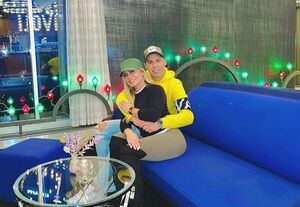 Dahiana Bresanovich, a puro karaoke con Blas Riveros en Dinamarca: “Solo se vive una vez” - Gente - ABC Color