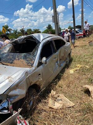 Fallece niño que estaba en una casilla y fue arrollado por un automóvil en Limpio