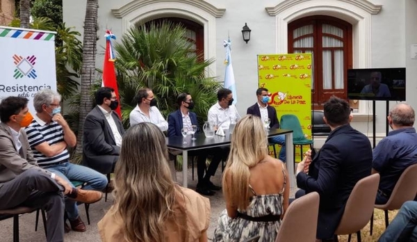 Diario HOY | Presentarán primera Feria del Libro binacional