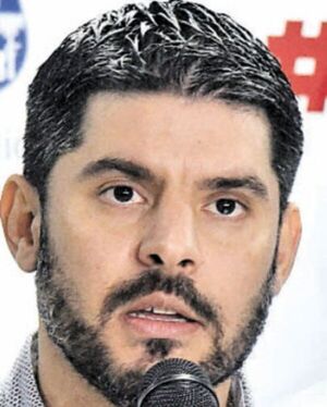 Nenecho compró chapas de hijos de proveedor inhabilitado por la DNCP - Nacionales - ABC Color