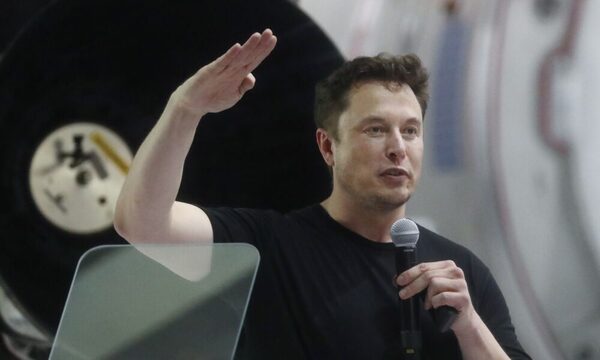 Elon Musk ofrece dinero por cerrar un perfil de Twitter que amenaza su seguridad