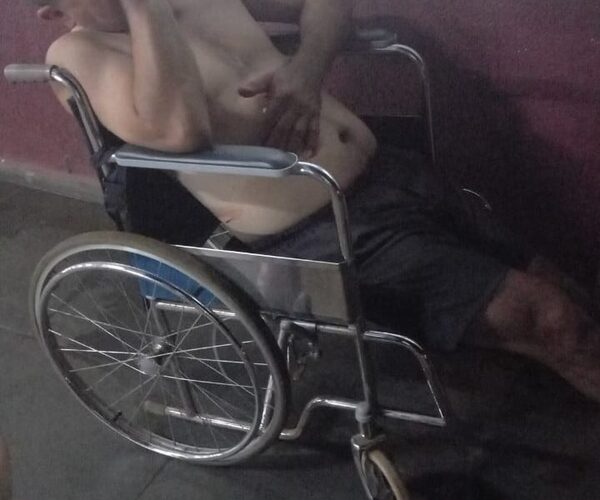Hieren a hombre durante discusión en cancha de vóley