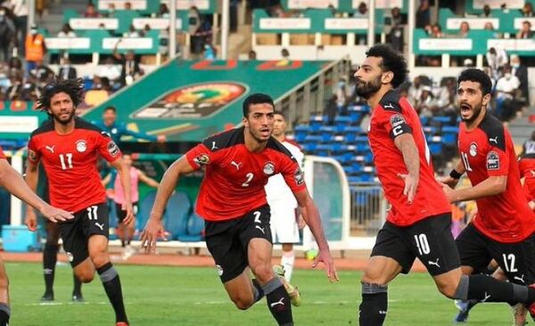 Salah lleva a Egipto a las semifinales