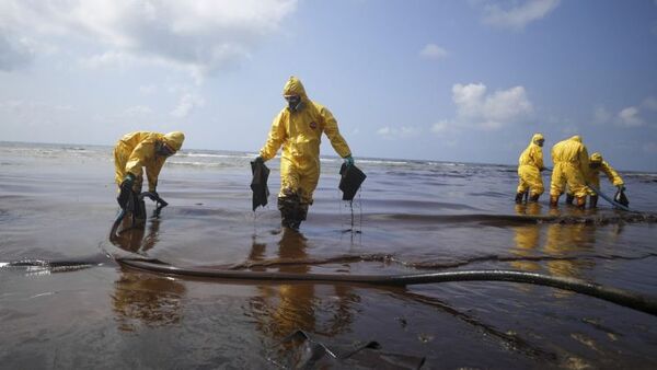 Tailandia declara el estado de emergencia por un vertido de entre 20 y 50 toneladas de petróleo