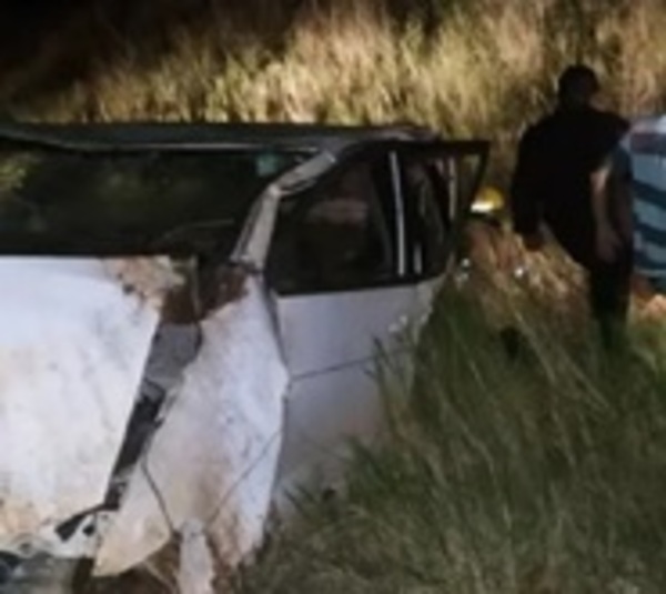 Fatal accidente de tránsito en la localidad de Natalio - Paraguay.com