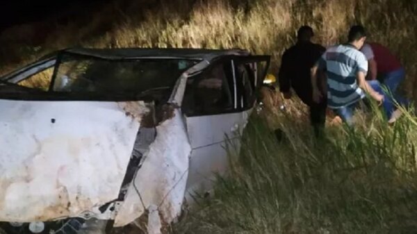 Fatal accidente de tránsito en la localidad de Natalio | Noticias Paraguay
