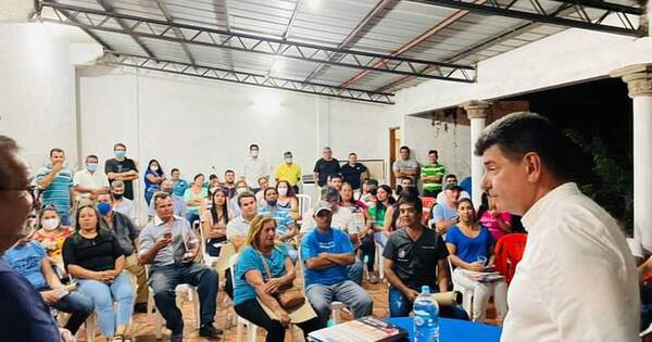 La Nación / Cuestionan selectividad en crítica a responsables del Registro Electoral