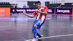 Paraguay golea a Venezuela en su debut