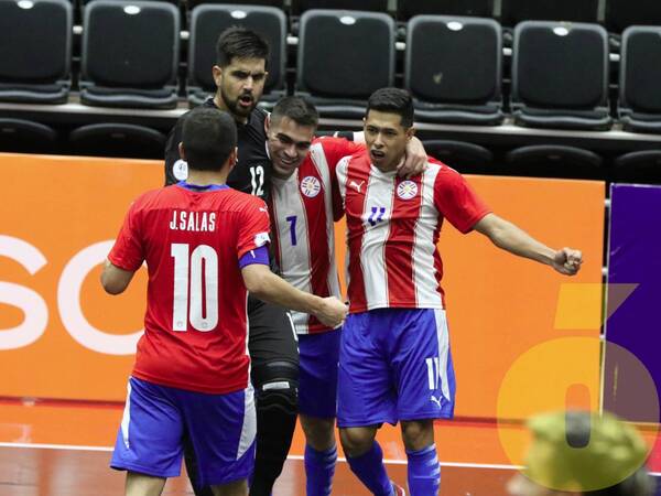 Crónica / La Albirró golpea en su debut en la Copa América futsal FIFA