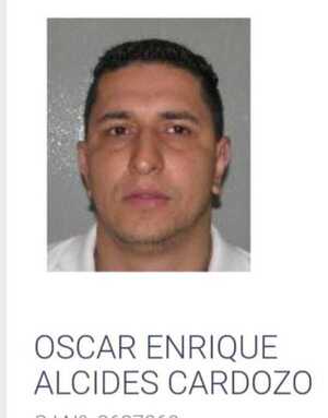 Hombre que golpeó salvajemente a su propia madre se entrega a la Policía