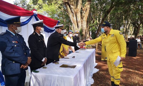 Juran nuevos Bomberos Voluntarios en Minga Porã y el intendente dona terreno – Diario TNPRESS