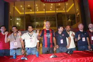 ¡Es oficial! Juan José Zapag vuelve a la presidencia de Cerro Porteño