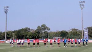 El fútbol paraguayo arropa a Iván Torres