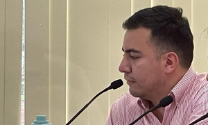 En “reunión kañy” tres concejales aprueban 15 solicitudes de arrendamiento - OviedoPress
