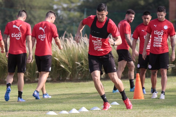 La Albirroja finalizó su preparación para medir a Brasil | OnLivePy