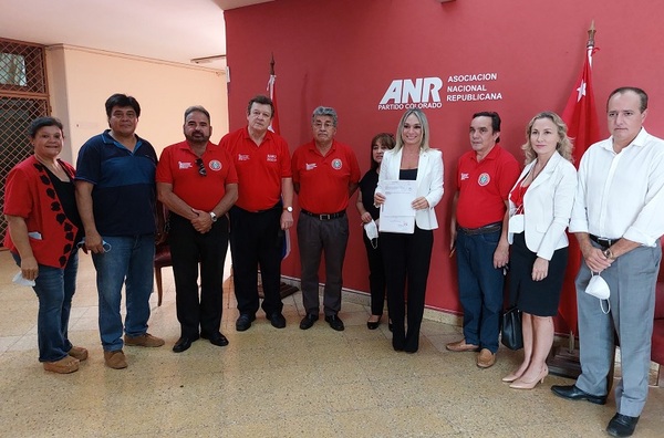 Maru Crichigno inscribe movimiento en la ANR