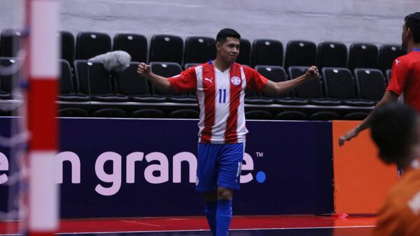 Paraguay golea en su segunda presentación