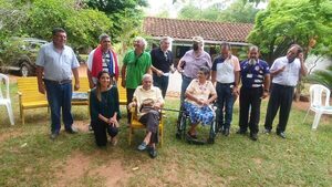 Homenajean a Tito Davalos, violinista de Peguahomi, Belén