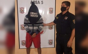 Hombre que golpeó a su madre anciana se abstuvo de declarar