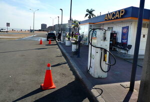 Uruguay anuncia el aumento de sus combustibles - MarketData