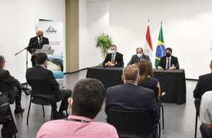 Cambian a dos directores de Itaipú - ADN Digital