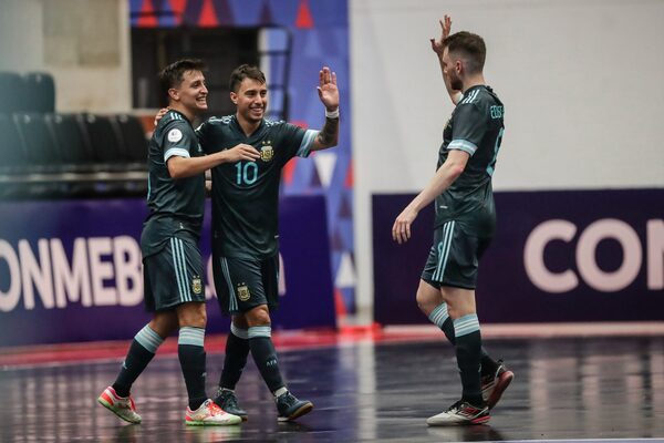 Brasil y Argentina suman sendas victorias en la Copa América de Futsal - El Independiente