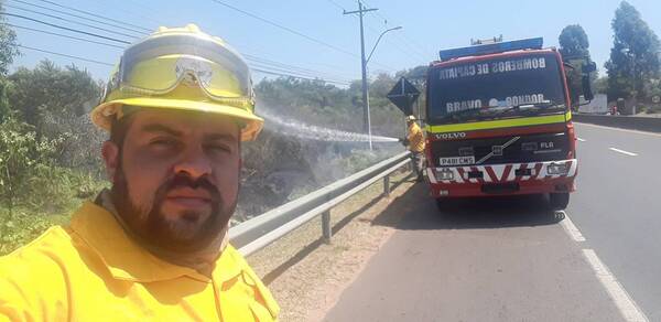 Crónica / "Hice lo que pude Vita...", fue el mensaje del bombero que la auxilió primerito