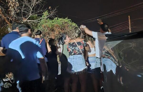 Atentado en San Bernardino: sospechan que se efectuaron disparos de más de un arma de fuego - Nacionales - ABC Color