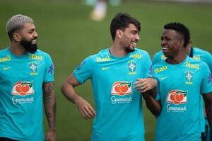 Crónica / Con equipo suplente, así arrancaría Brasil ante la Albirró