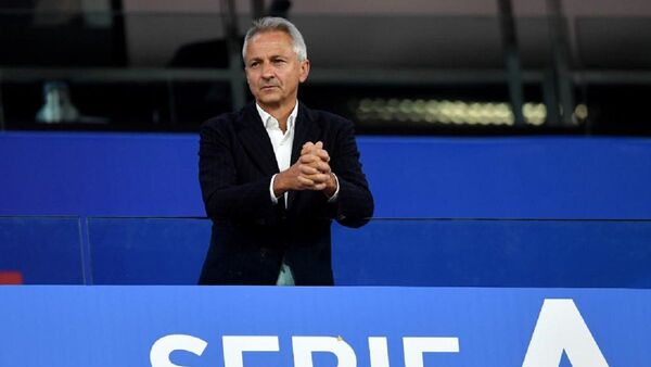 Presidente de la Serie A renuncia al cargo