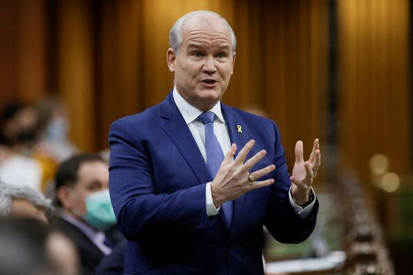 El principal rival de Trudeau en Canadá «resistirá» los esfuerzos para derrocarlo