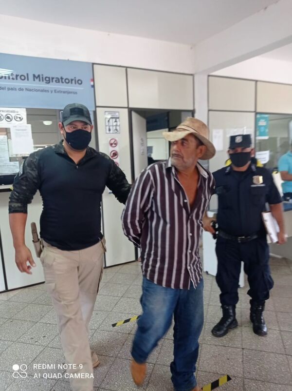 Expulsaron a presunto doble feminicida