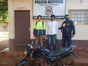 Persecución policial culmina con 2 aprehendidos e incautación de motocicleta - La Clave