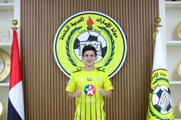 Aldo Parra fue presentado en Emiratos Árabes