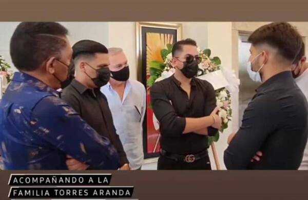 Crónica / Binomio de Oro fue a despedir a Vita Aranda