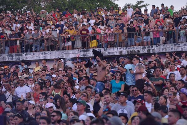 Tienen identificadas a personas que habrían visto ataque en festival - Nacionales - ABC Color