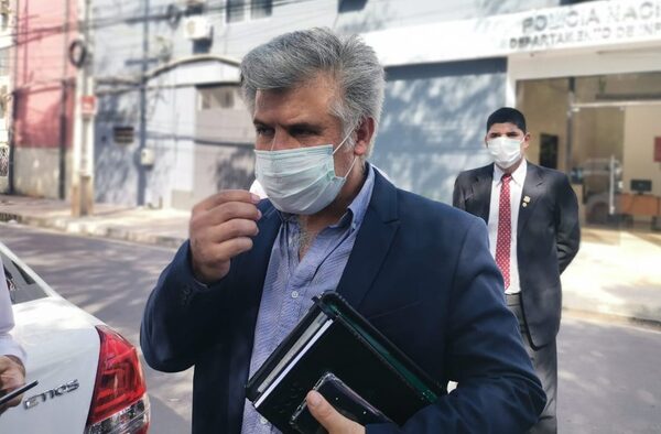 Giuzzio destituye a jefe de Informática de la Policía y separa a dos oficiales - Megacadena — Últimas Noticias de Paraguay