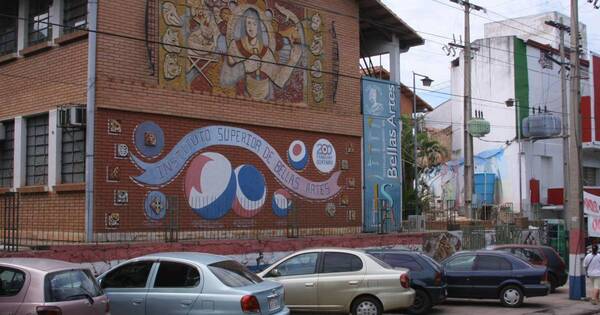 La Nación / Habilitan inscripciones para cinco carreras en el Instituto Superior de Bellas Artes